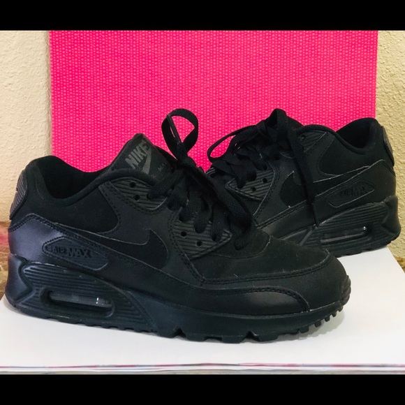 Nike Air Max - Picture 3 of 3